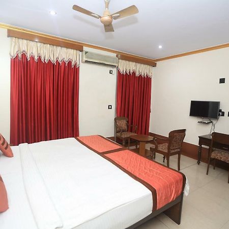 Ymca Seacom Inn Calcutta Exteriör bild
