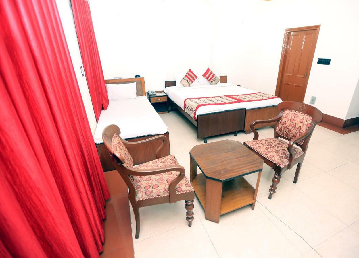 Ymca Seacom Inn Calcutta Exteriör bild